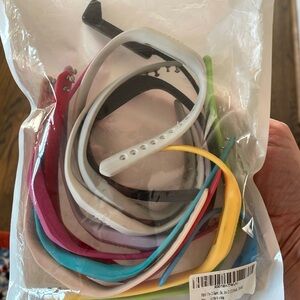 Fitbit flex 2 bands - 12 in total with one charger.